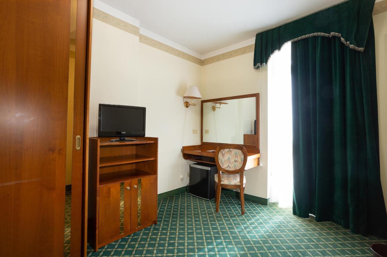 אבנו טרמה Hotel Terme Abano Verdi מראה חיצוני תמונה