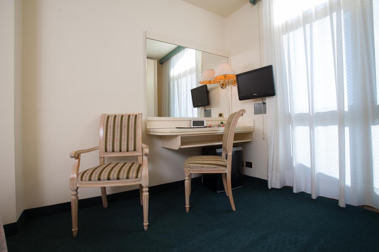 אבנו טרמה Hotel Terme Abano Verdi מראה חיצוני תמונה