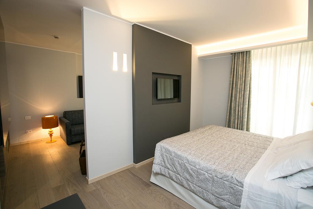אבנו טרמה Hotel Terme Abano Verdi מראה חיצוני תמונה